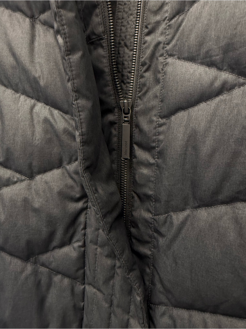 Marmot Viansa Down Fill Coat - Black/Gray - Zip/Magnet, Size L — image 5 of 6